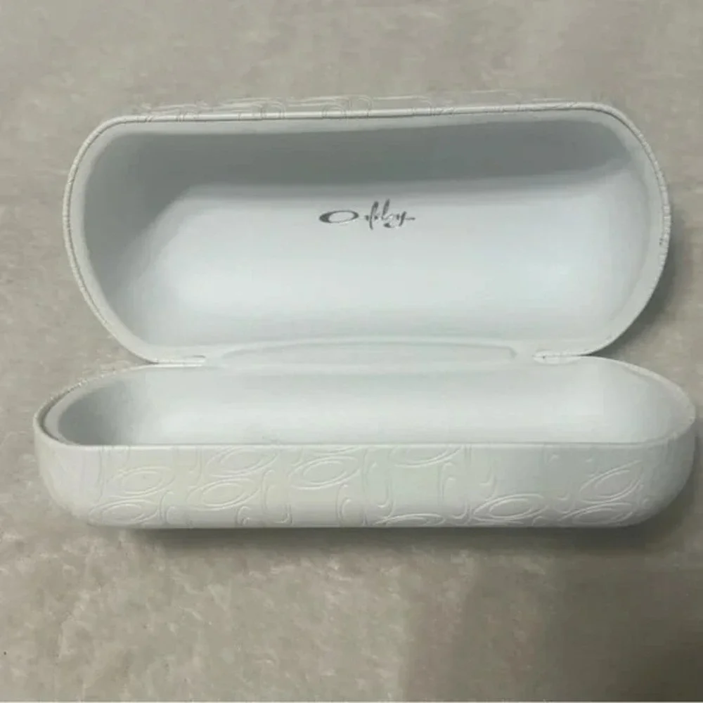 Oakley White Clamshell Hard-case Glasses Case